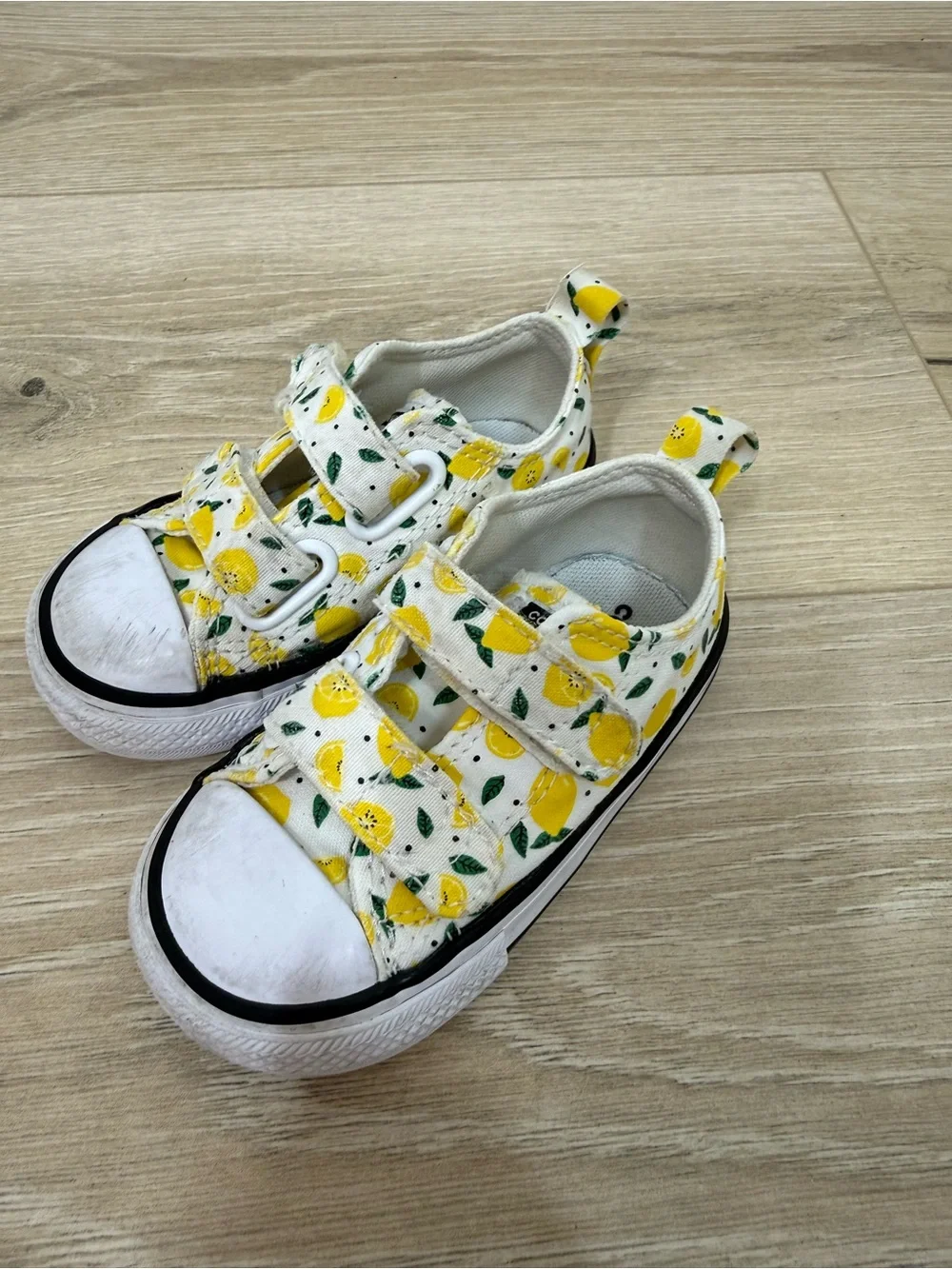 Converse Lemon Print Sneakers